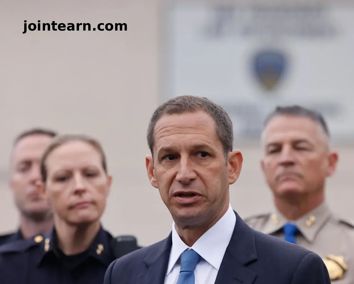 San Francisco Pushes Back Against Trump’s Threat to Send Federal Troops