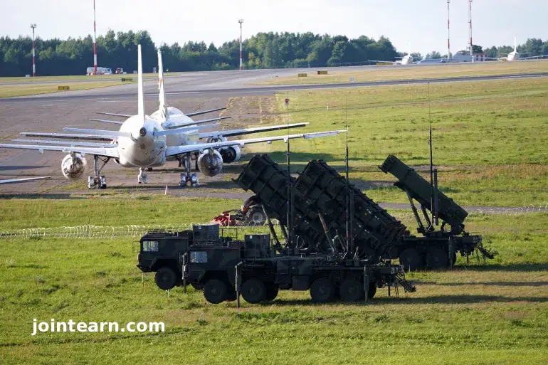 Lithuania Shuts Airports, Belarus Border Crossings After Balloon Sightings