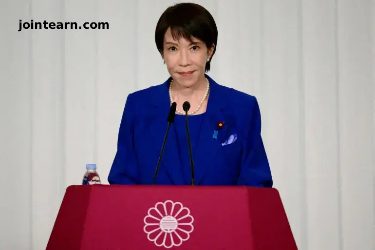 2025-10-19T013502Z_1951407024_RC2X4HAGUH90_RTRMADP_3_JAPAN-POLITICS-1760845327