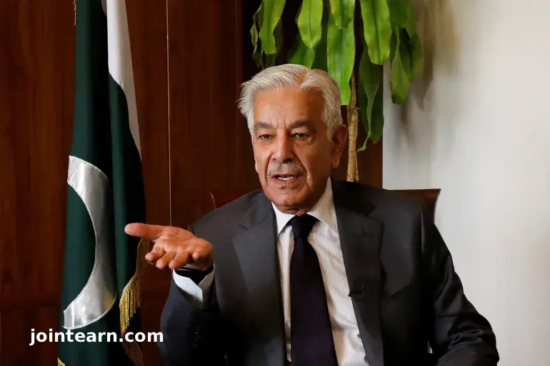 Pakistan Warns of ‘Open War’ with Afghanistan if Istanbul Peace Talks Fail