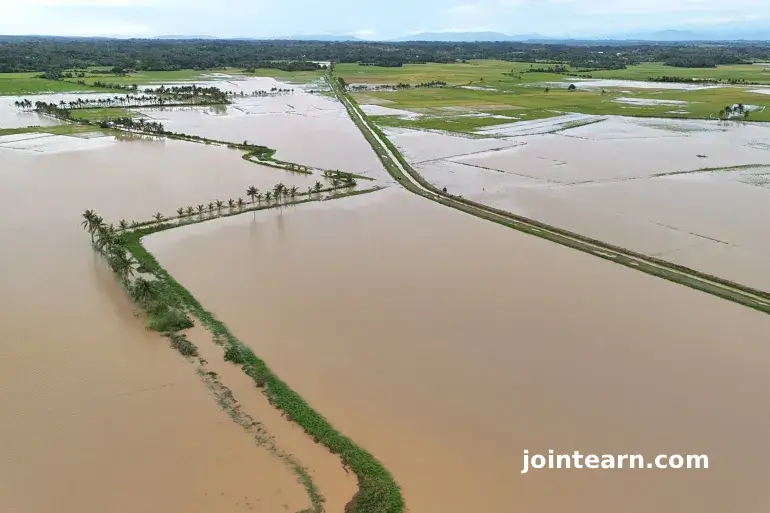 AFP__20250923__76FA9WK__v1__HighRes__PhilippinesWeatherTyphoonClimateRagasa-1758608788