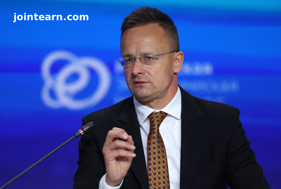 Hungary Criticizes EU Energy Policy at Moscow Conference, Defends Russian Energy Ties