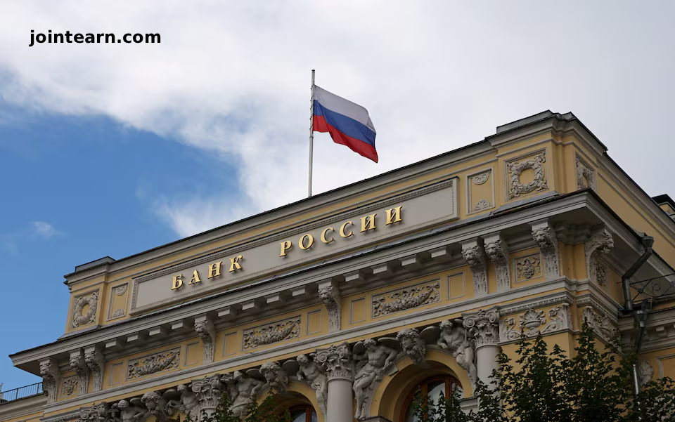 Russian Central Bank Cuts Key Rate by 50bps Amid New US Oil Sanctions
