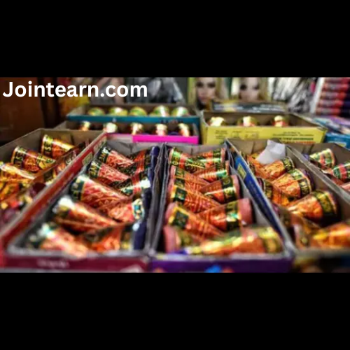 Lucknow Police Licenses Over 1,000 Firecracker Outlets Ahead of Diwali and Chhath Puja