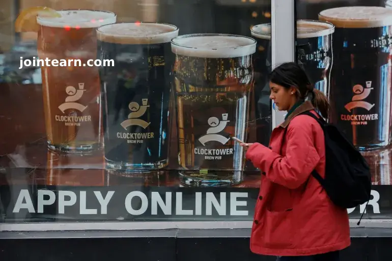 Canada’s Q3 GDP Surges 2.6% Amid Crude Oil Exports and Government Spending