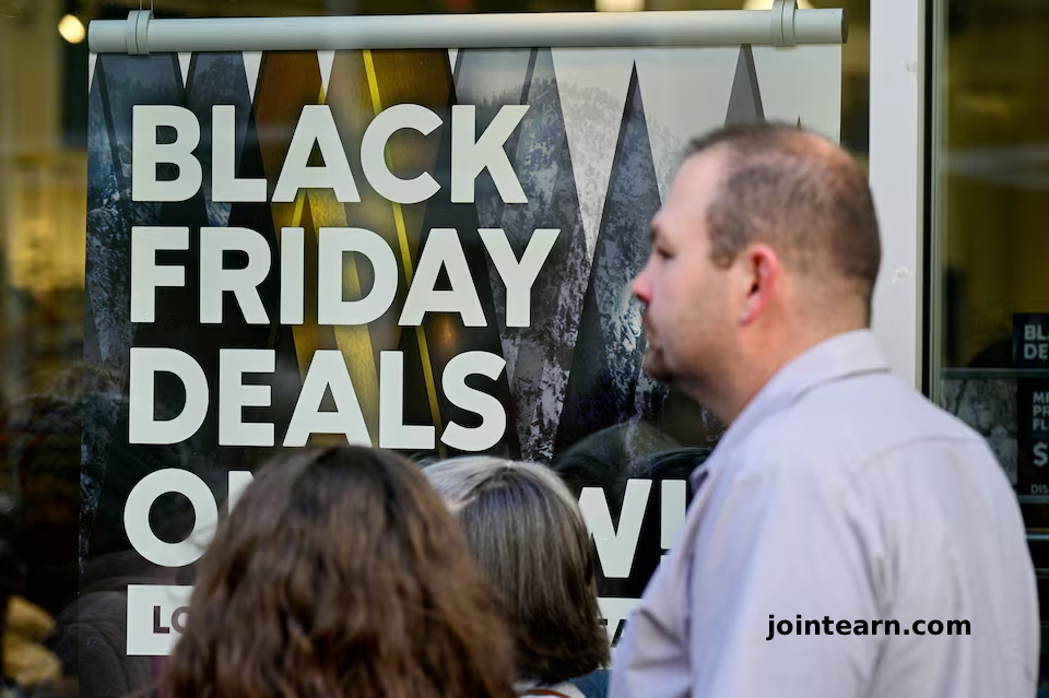 Small U.S. Retailers Struggle with Holiday Supply Chaos Amid Trump-Era Tariffs