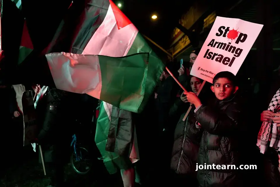 UK Police Arrest 11 Amid Protests Around Aston Villa vs. Maccabi Tel Aviv Europa League Match