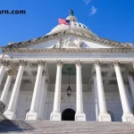 Democrats Break Ranks as U.S. Senate Moves to End Historic Government Shutdown