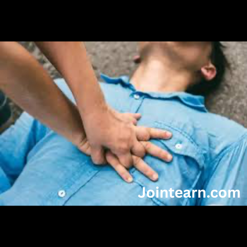 Andhra Pradesh Temple Stampede: Videos Show Devotees Administering CPR Amid Crowd Surge