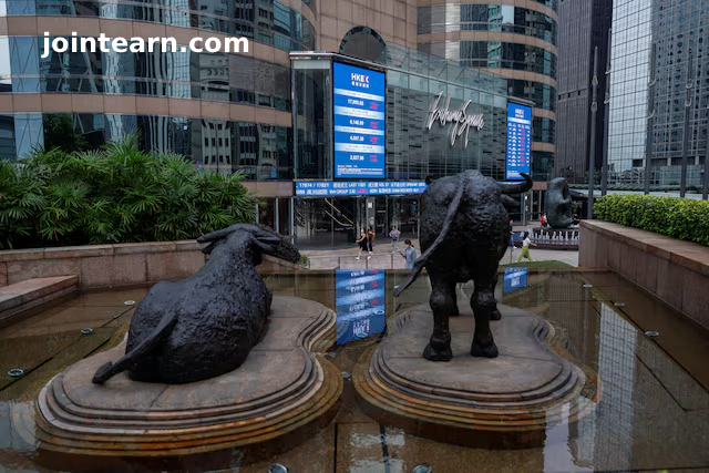 Global Stocks Edge Higher as Investors Bet on Fed Rate Cuts; Yen Remains Under Intervention Watch