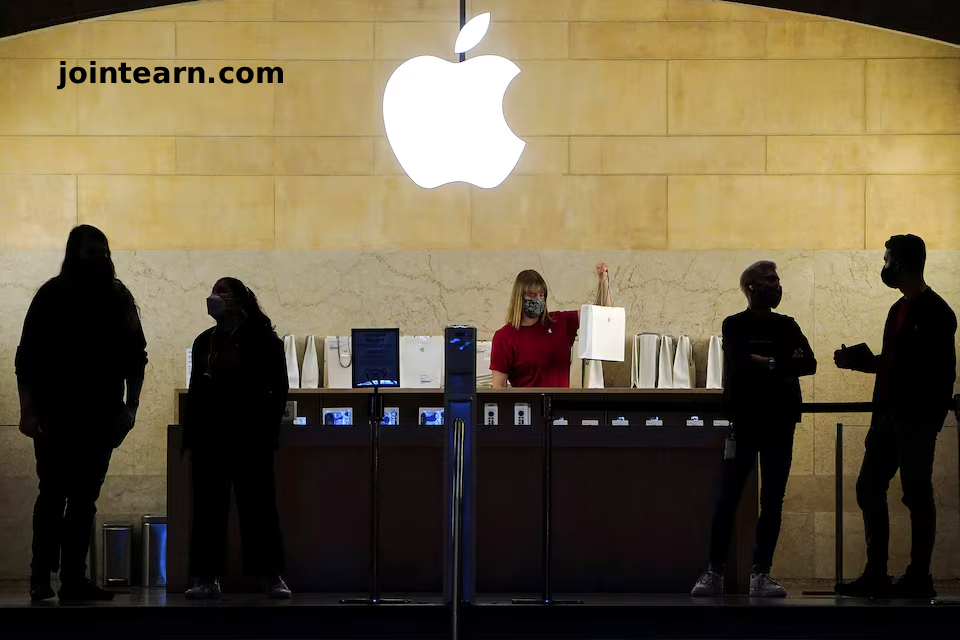Apple Announces Job Cuts Across Sales Teams to Enhance Customer Engagement
