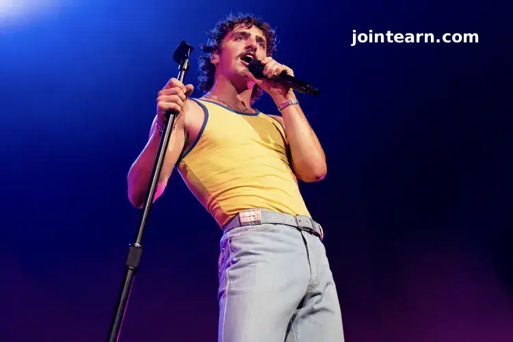 Benson Boone Cancels Concert in Birmingham Less Than an Hour Before Showtime Due to Throat Issues