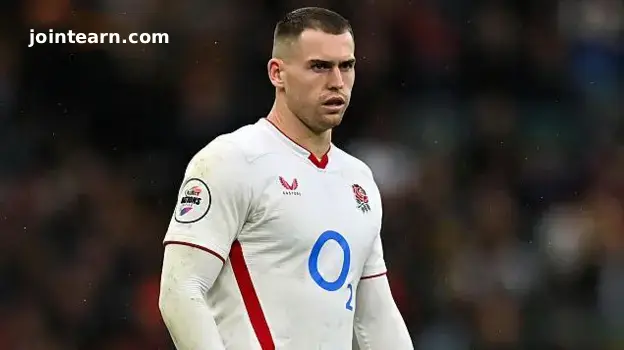 England’s Tom Roebuck Doubtful for Fiji Clash as Freddie Steward Misses Training