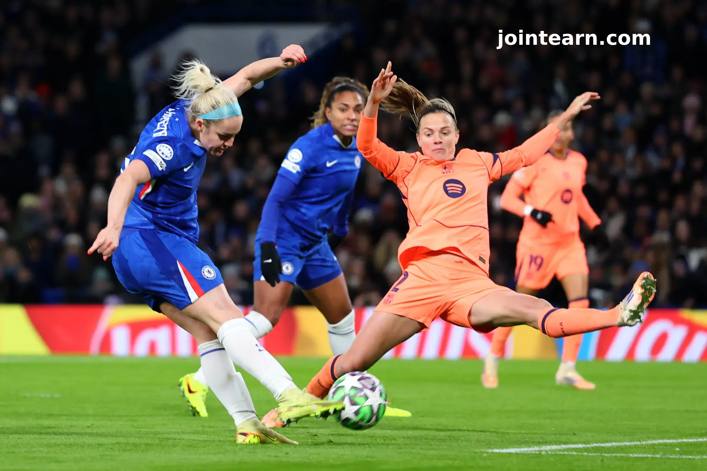 Chelsea Women Held to 1-1 Draw by Barcelona in Thrilling Champions League Clash