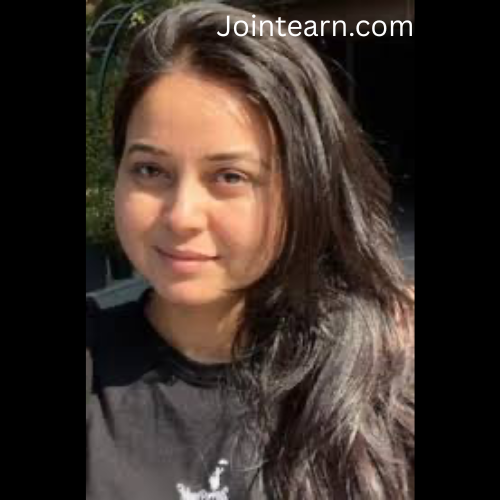 Amid Feud With Tejashwi, Rohini Acharya Heads to Mumbai: “Just Disowned My Brother”