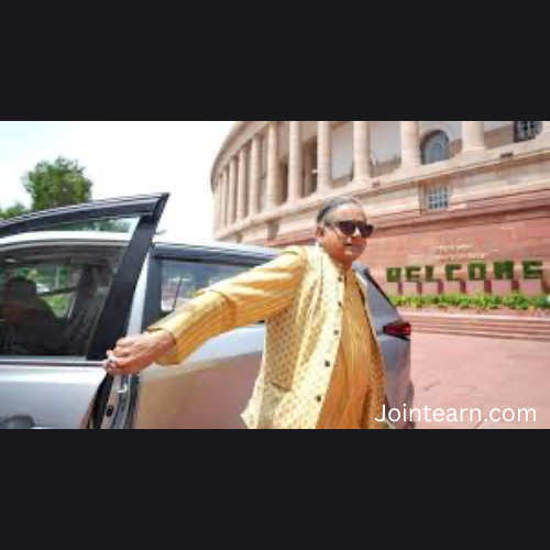 Shashi Tharoor suspects a ‘cover-up’ as Shah Rukh Khan turns 60, presents ‘evidence’