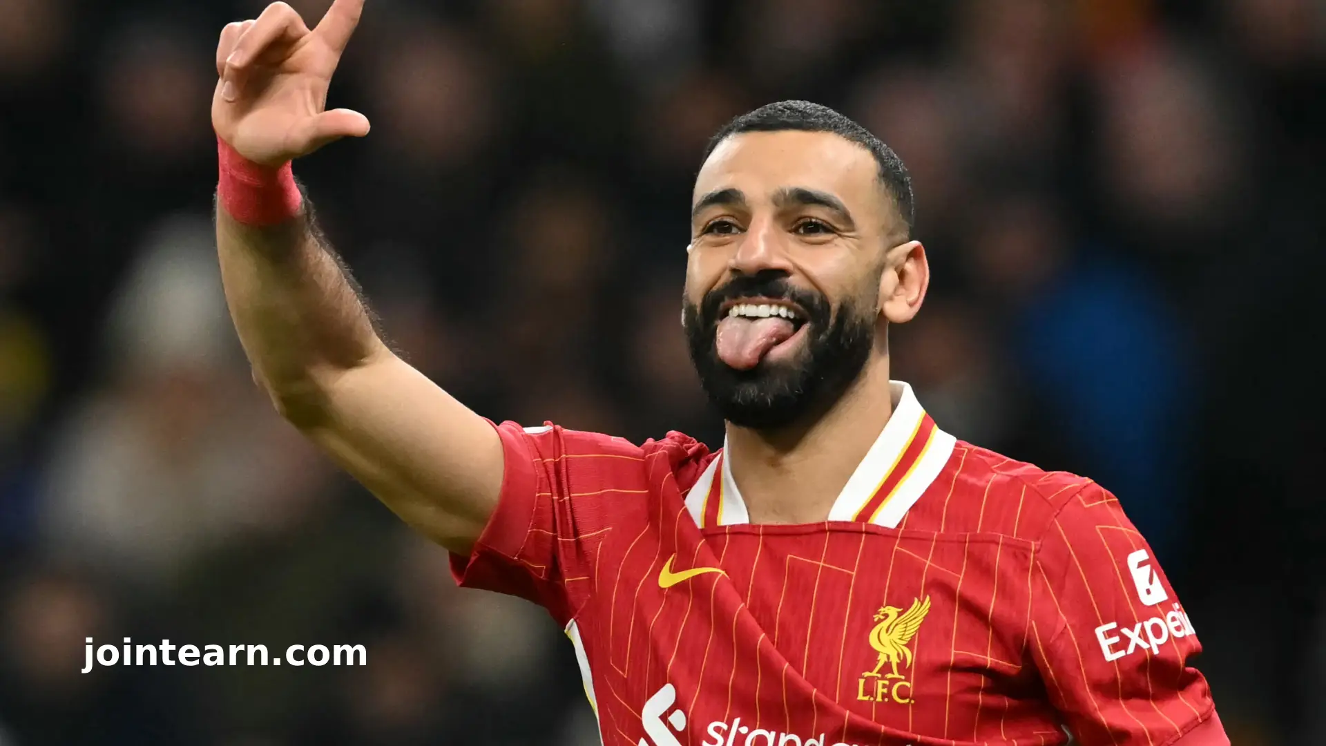 Saudi Clubs Eye Mohamed Salah as Transfer Rumours Heat Up – Wednesday’s Gossip