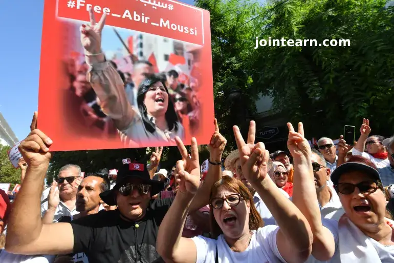 Tunisian Opposition Leader Abir Moussi Sentenced to 12 Years Amid Widening Crackdown