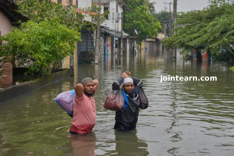 Heavy Rain Complicates Sri Lanka’s Recovery After Deadly Cyclone Ditwah
