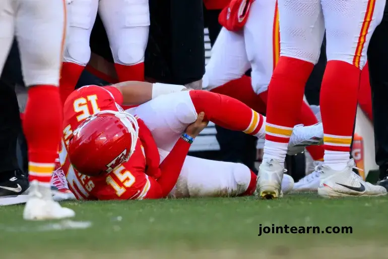 Patrick Mahomes Suffers Torn ACL, Set to Miss Remainder of NFL Season