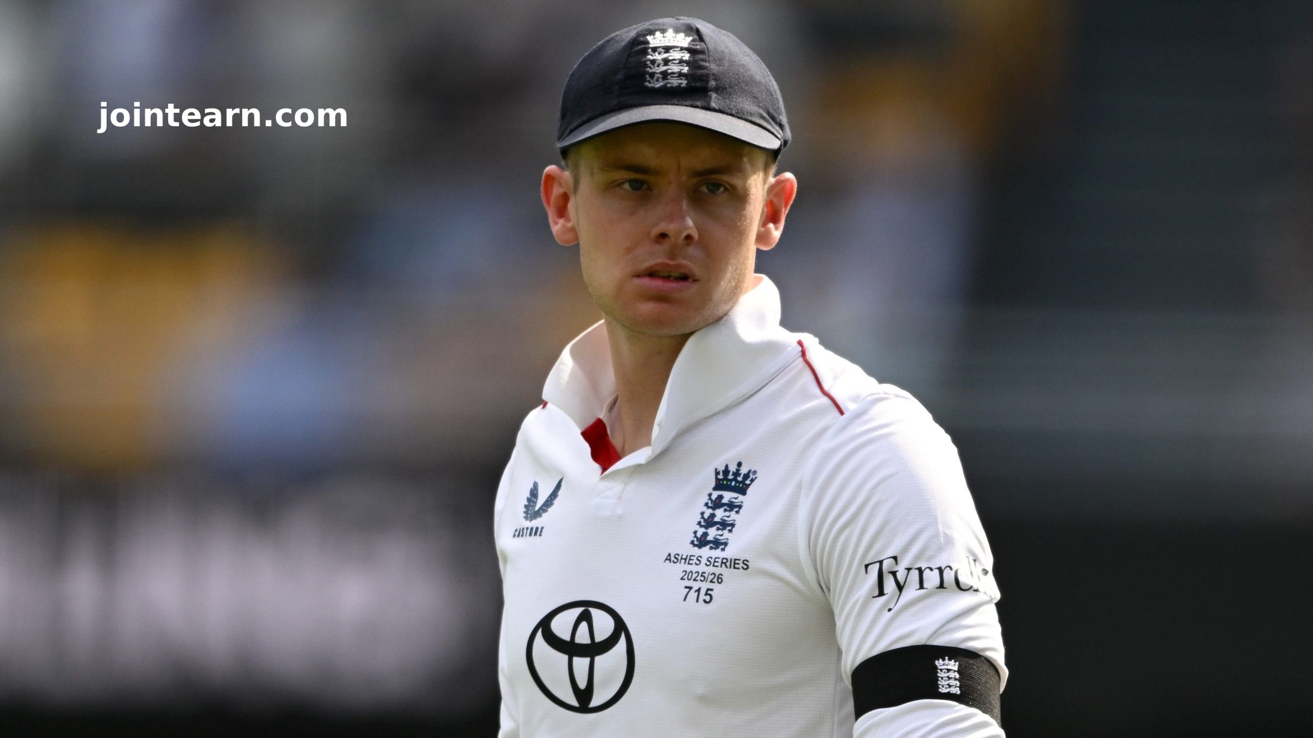 A Tale of Two Ashes Wicketkeepers: Jamie Smith’s Early Drop Gives Australia Momentum at the Gabba