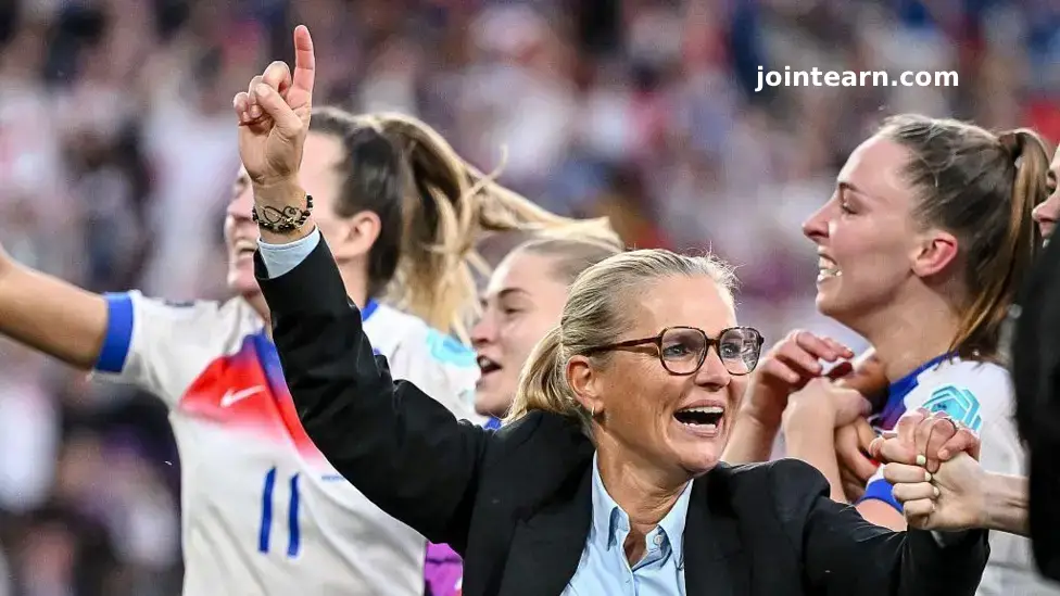 Torvill & Dean Knighted as Sarina Wiegman Receives Honorary Damehood in New Year Honours