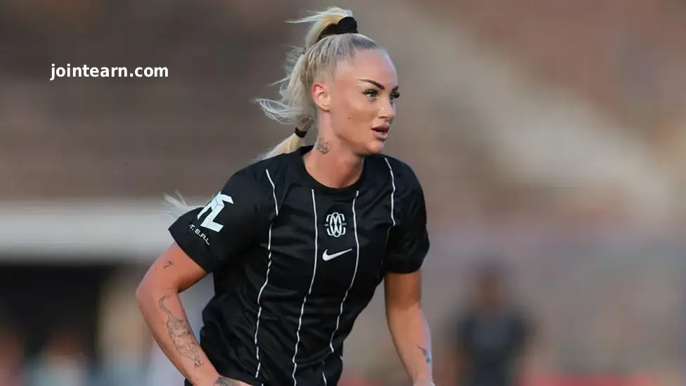 Leicester City in Talks with Como Over Alisha Lehmann Transfer