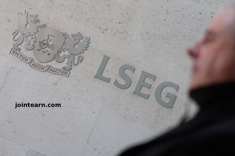 London Stocks Rise as Glencore Surges on Rio Tinto Merger Talks