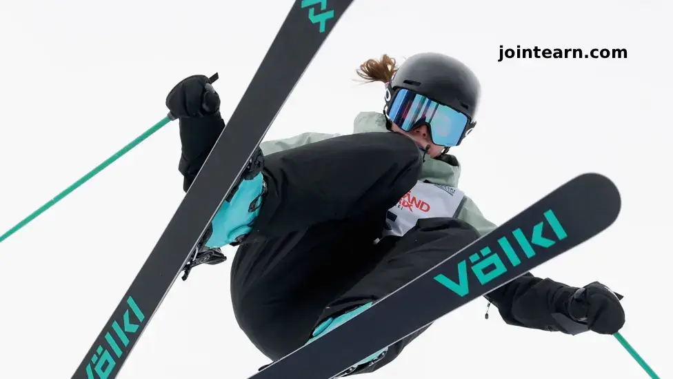 Australian Teen Indra Brown, 15, Secures Historic Freeski Halfpipe Win