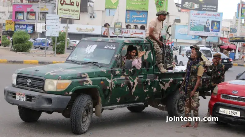 Saudi-Led Coalition Accuses UAE of Smuggling Yemen Separatist Leader