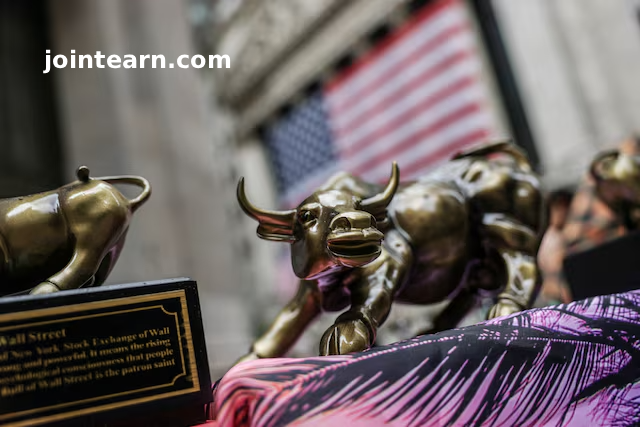 Top Hedge Funds Led by D.E. Shaw, Bridgewater, and Balyasny Deliver Strong 2025 Gains