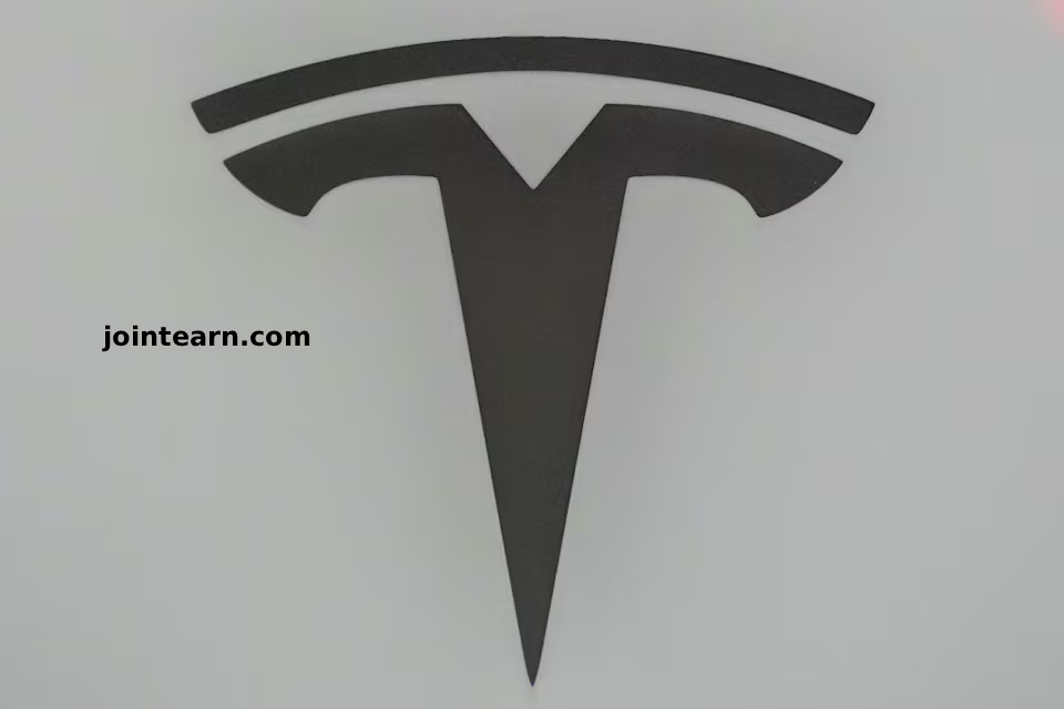 German Inflation Slows to 2.0% in December, Easing Pressure on ECB