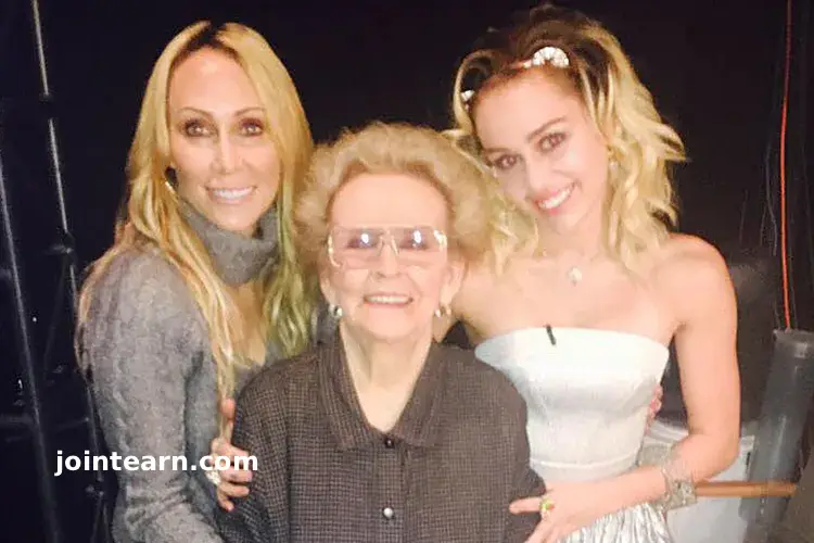 Tish Cyrus Opens Up About Anxiety and Struggles Following Divorce and Mother’s Death