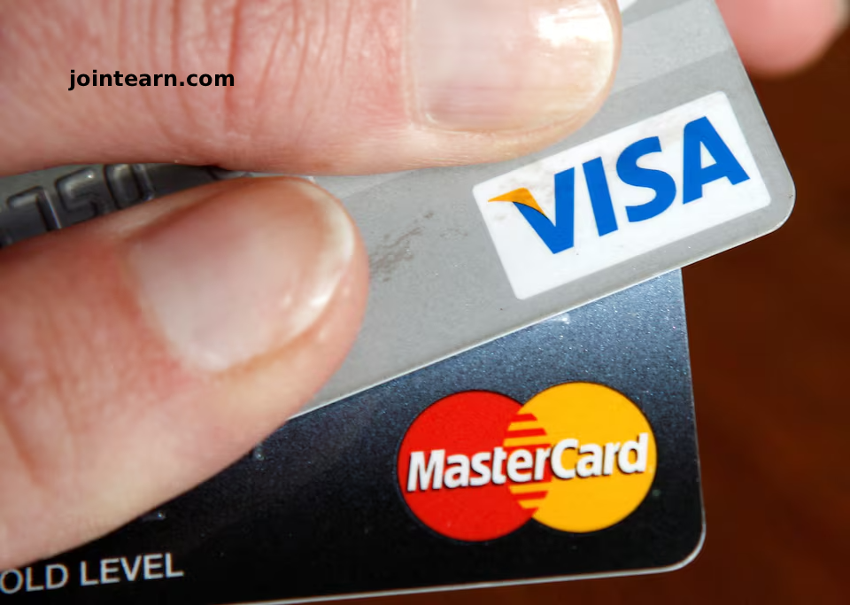 Trump Calls for One-Year Cap on Credit Card Interest Rates at 10%