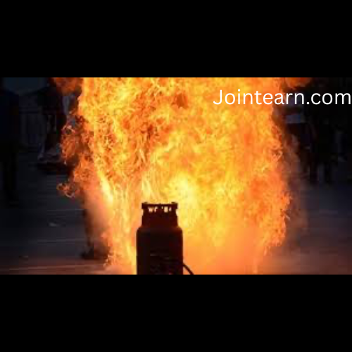 Five Houses Destroyed in LPG Cylinder Blast-Triggered Fire in J&K’s Kishtwar