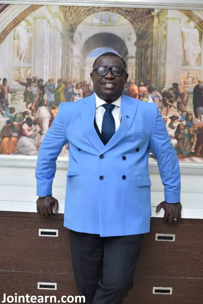 Bolaji Abimbola Named PR Practitioner of the Year at LaPRIGA 2024