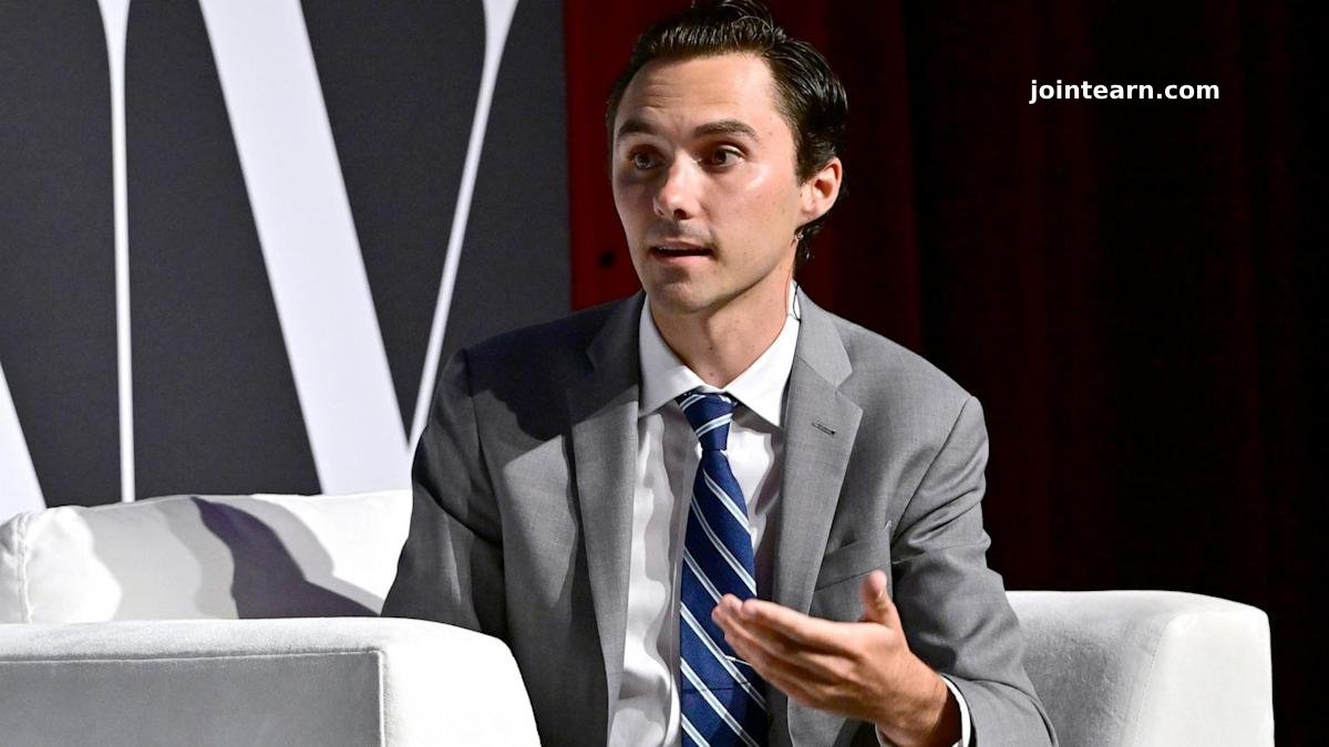 Parkland Survivor David Hogg to Be Removed from DNC Vice Chair Role Following Election Investigation