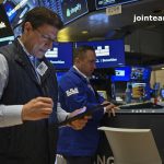 Asian Shares Rise Amid U.S. Futures Surge in Subdued Holiday Trading