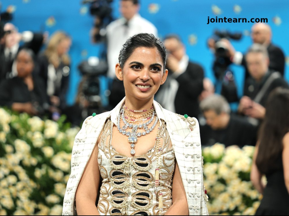 Isha Ambani's Showstopping Diamond Necklace at the 2025 Met Gala Draws Comparisons to Cartier’s Ocean's 8 Piece