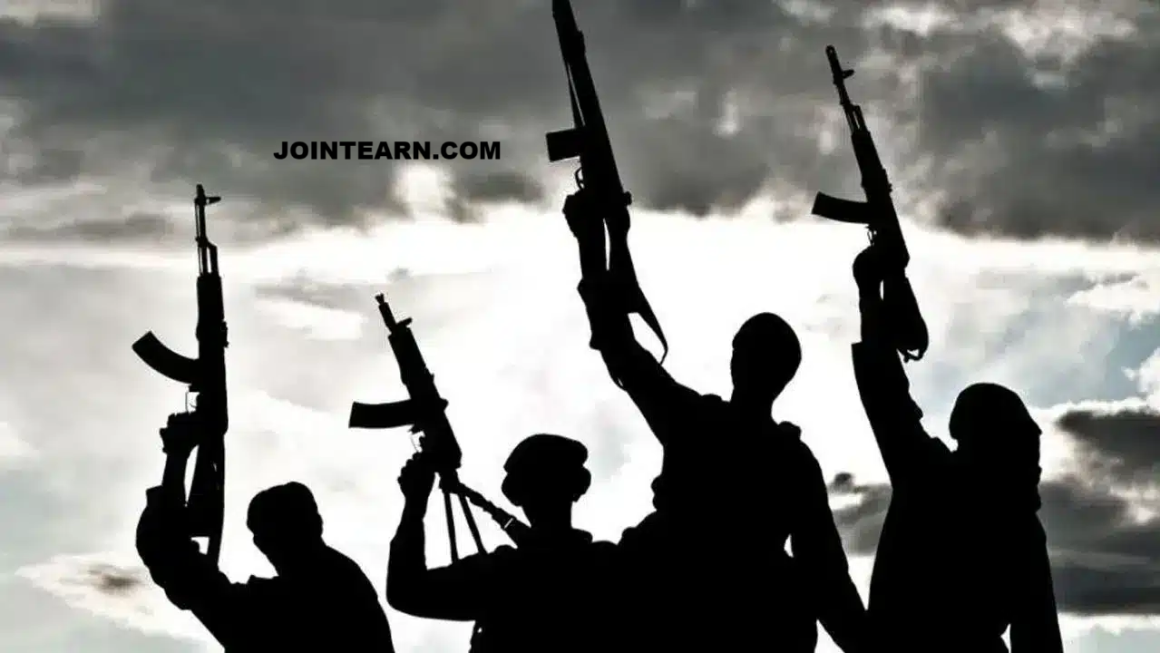 GUNMEN