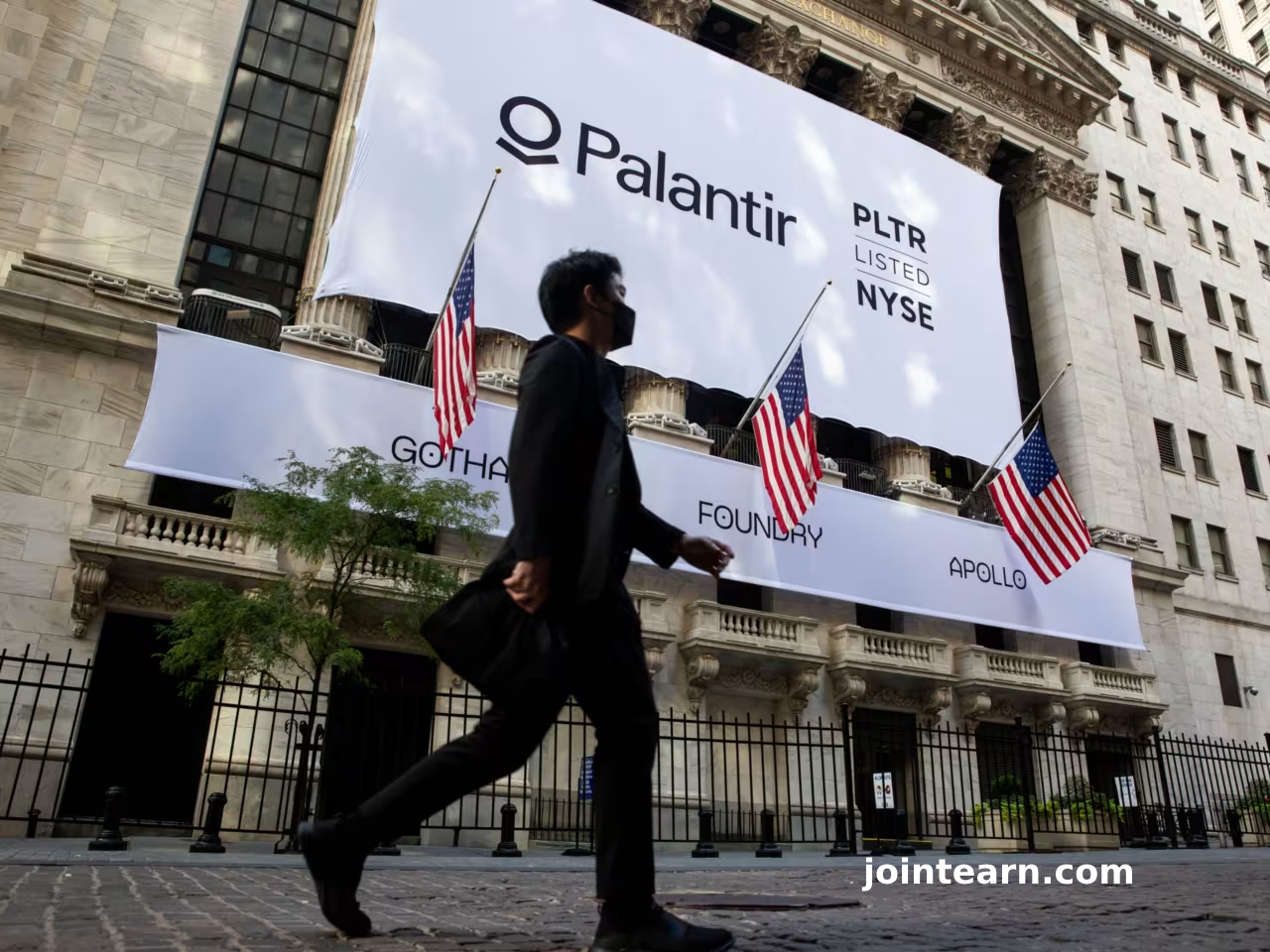 Palantir Stock Surges as Analysts Boost Price Target: A Game-Changer in Tech