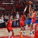 Warriors Believe Rockets Are Targeting Stephen Curry’s Injured Thumb in NBA Playoffs