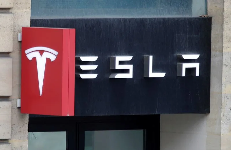 Tesla’s Top North American Sales Executive Departs Amid Sales Slump and Executive Exodus